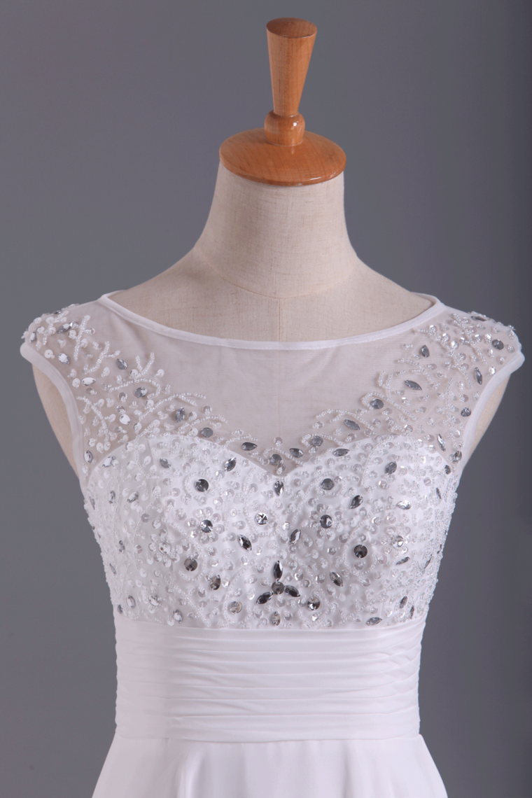 2022 White Bateau A-Line Prom Dresses Chiffon Floor-Length With Beads And Applique