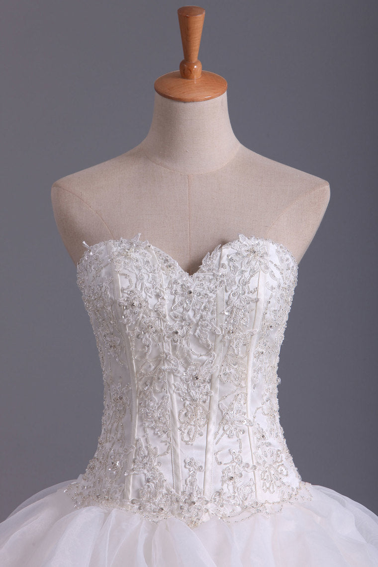 2022 Hot Wedding Dresses Sweetheart With Beads & Applique A Line Organza
