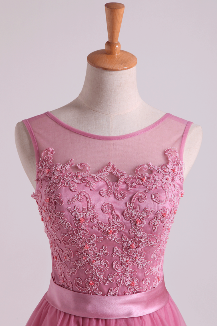 2022 Bridesmaid Dresses Scoop A Line Floor Length With Applique Tulle