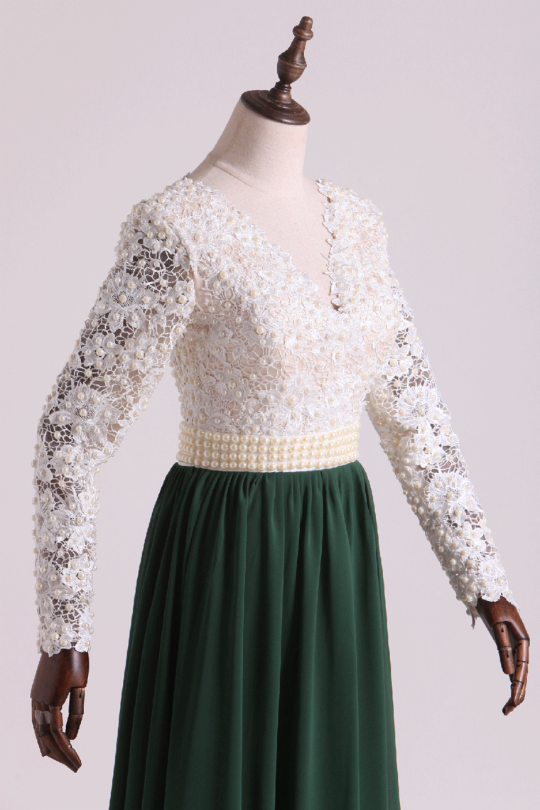 2022 V-Neck Prom Dresses A Line Chiffon With Applique Sweep Train