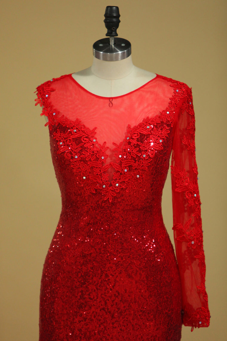 2022 Scoop Mermaid Prom Dresses Sequins With Applique Floor Length Long Sleeves