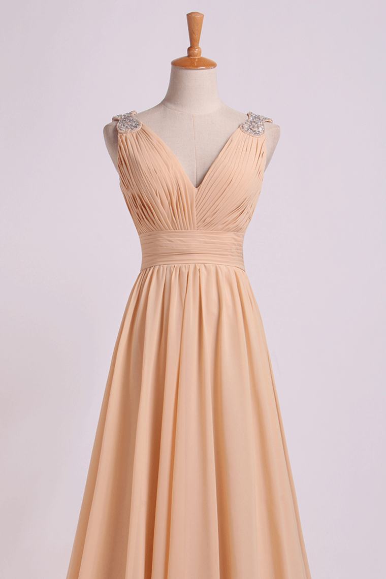 2022 Bridesmaid Dress V Neck A Line Floor Length Chiffon With Beads