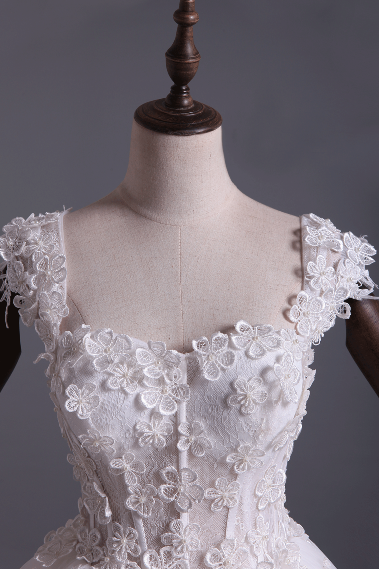 2022 Wedding Dresses Off Shoulder With Handmade Flowers And Chapel Train