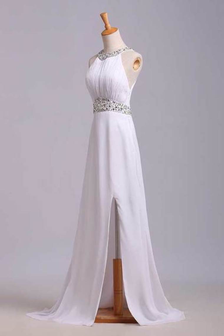 2022 Prom Dresses A Line Halter Sweep/Brush Train Chiffon Open Back Sexy Style