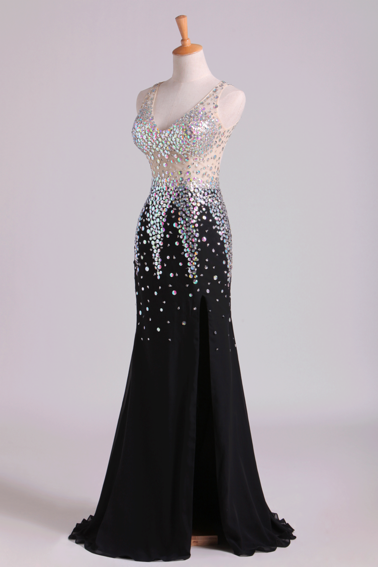 2022 V Neck Prom Dresses Mermaid Chiffon&Tulle Sweep Train With Beading Backless