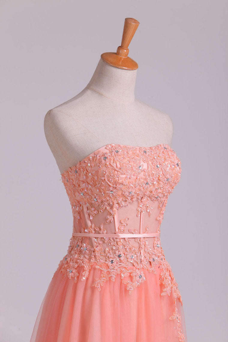 2022 New Arrival Strapless A Line Prom Dresses Tulle With Applique