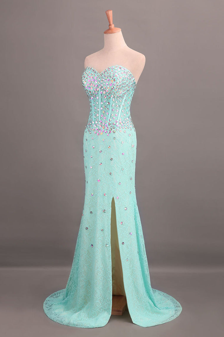 2022 Sweetheart Sheath/Column Prom Dress Lace With Rhinestone