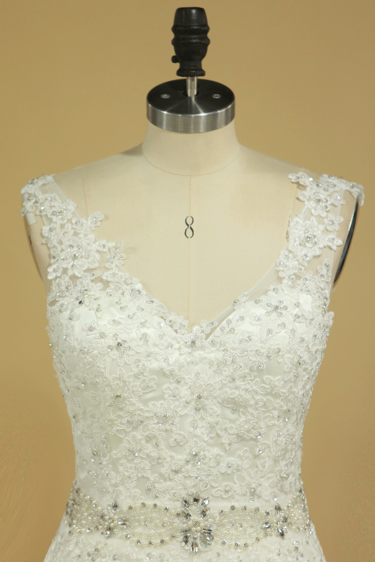 2022 Bridal Dresses A Line V-Back Tulle Chapel Train V-Back Applique & Sash