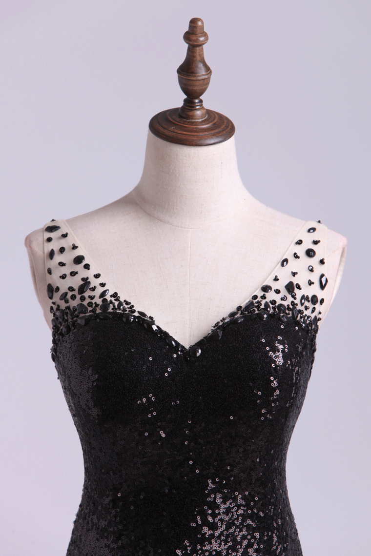2022 Sexy Prom Dress V Neck Low Back Column Short Dress Bling