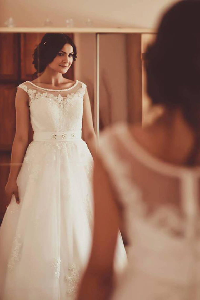 2022 Bateau Wedding Dresses A Line With Sash And Applique Chapel Train
