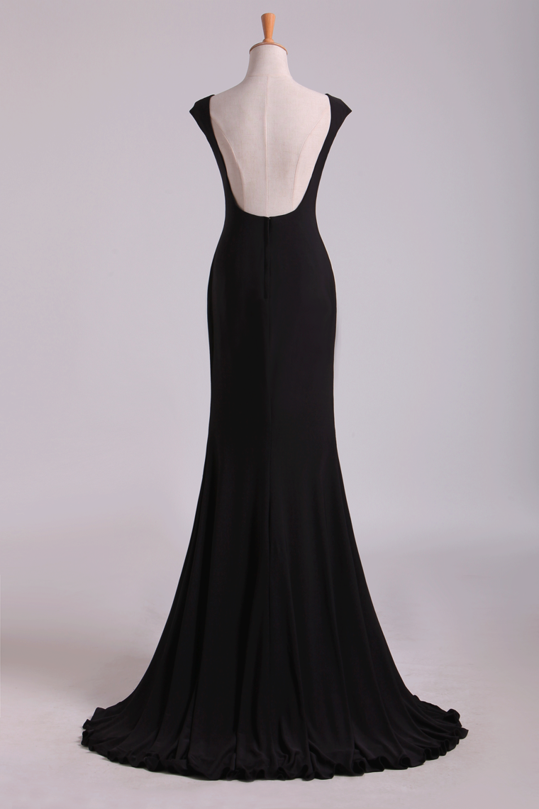2022 Black Mermaid Evening Dresses Bateau Chiffon Sweep Train Open Back