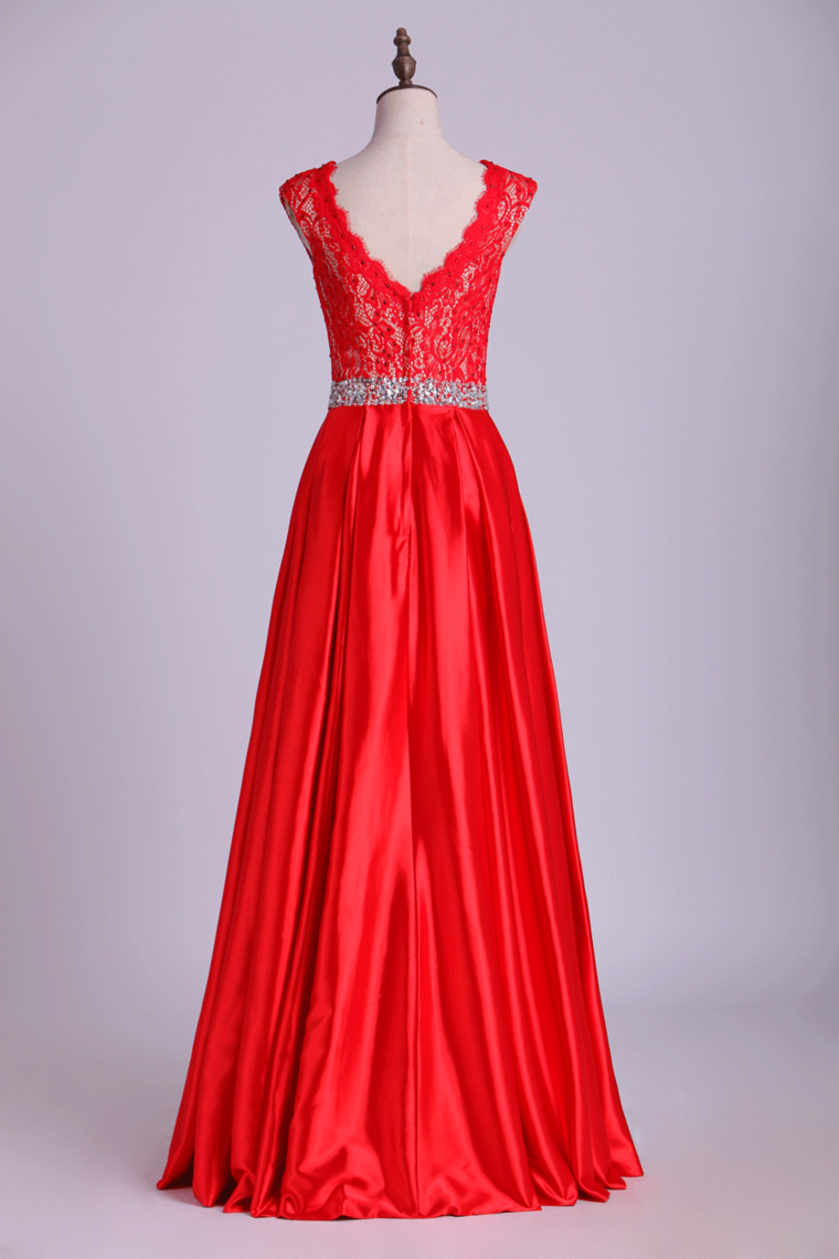 2022 V-Neck Lace Bodice Prom Dresses Satin Beaded Waistline