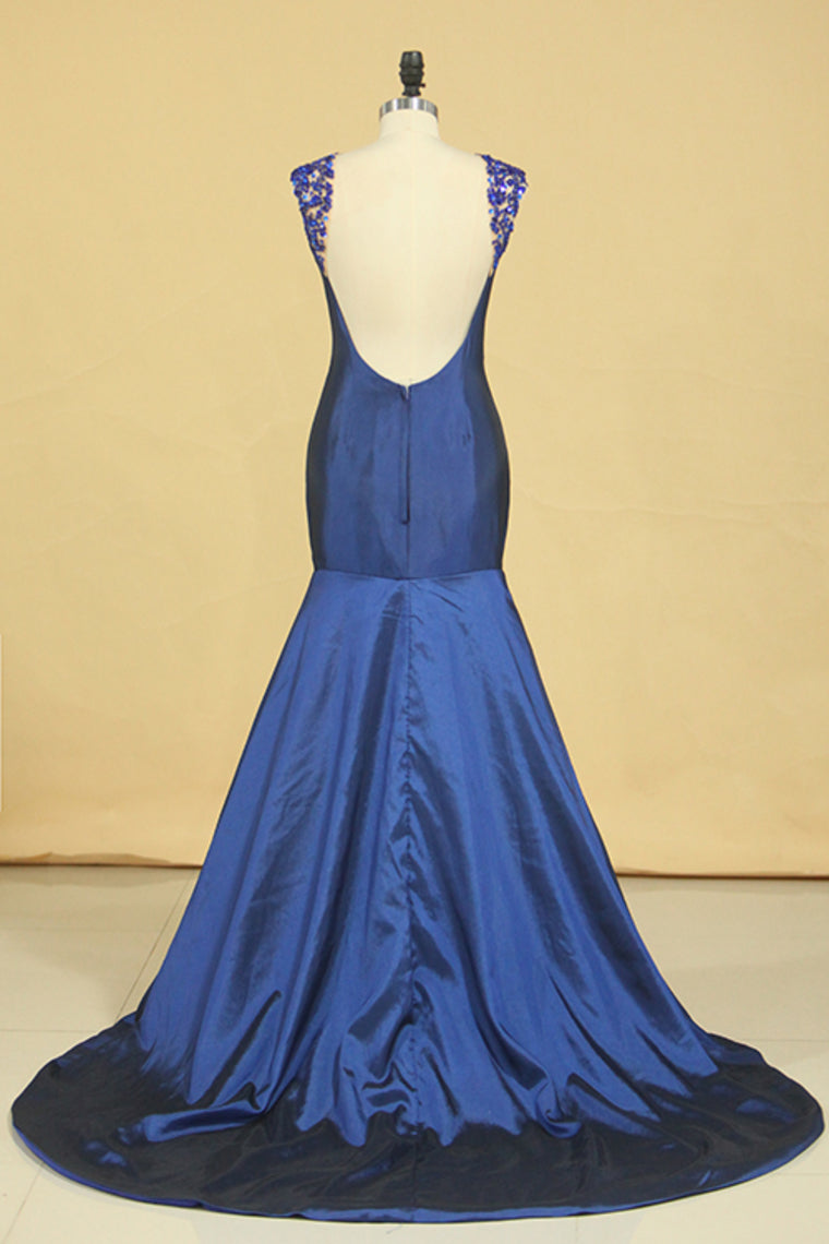 2022 Dark Royal Blue Scoop Prom Dresses Mermaid Taffeta Sweep Train With Beading