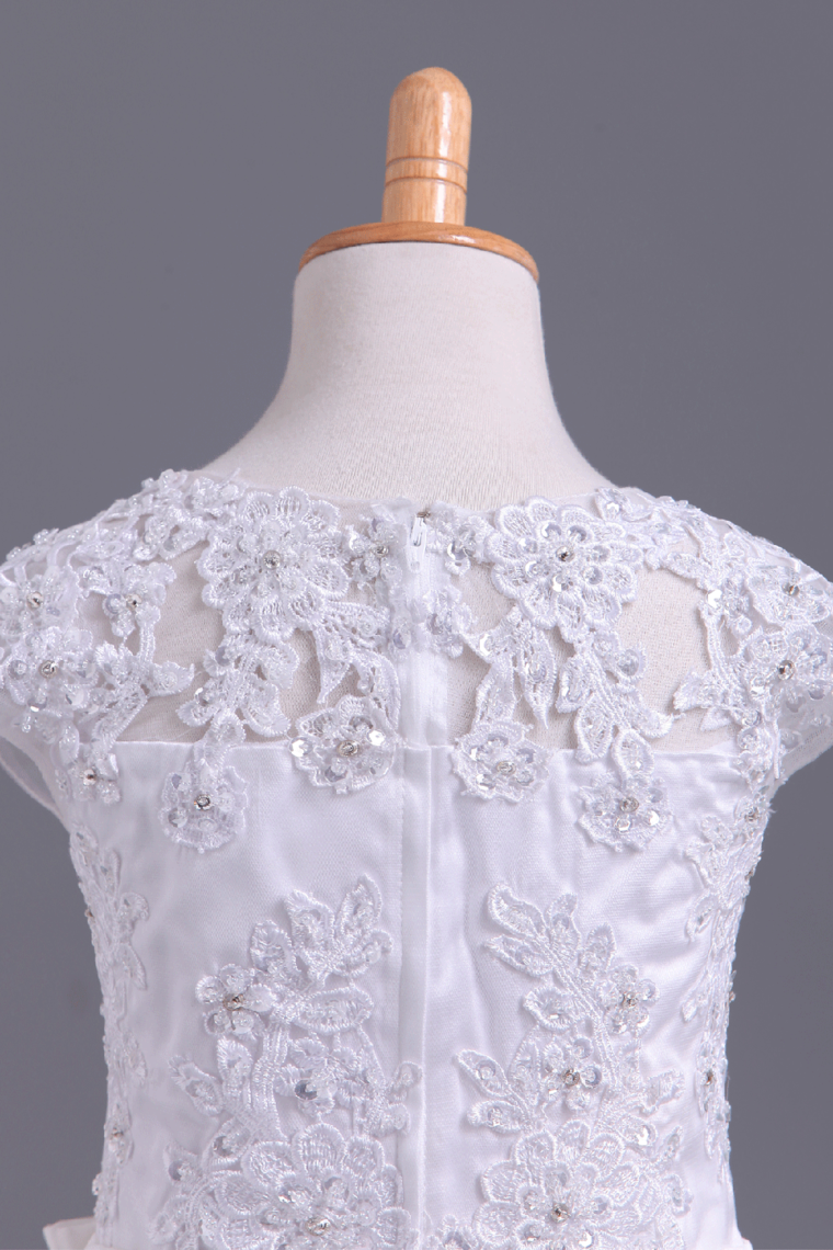 2022 Flower Girl Dresses Short Sleeves Scoop A Line With Applique And Ribbon Tulle