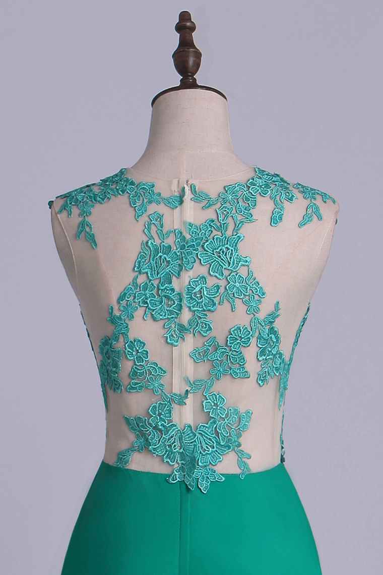 2022 New Arrival Scoop Mermaid Prom Dresses With Applique
