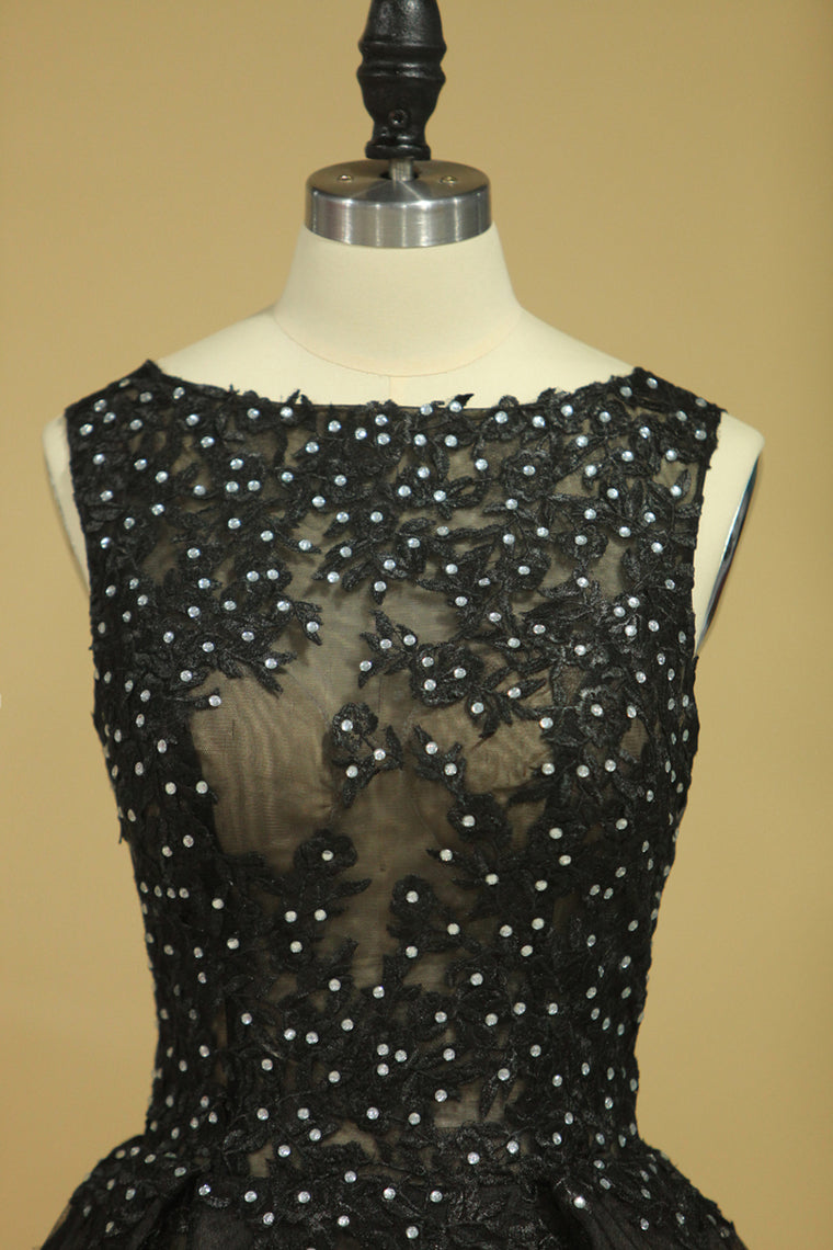 2022 Black Sexy Bateau  A-Line Prom Gown Sweep Train With Beads & Applique