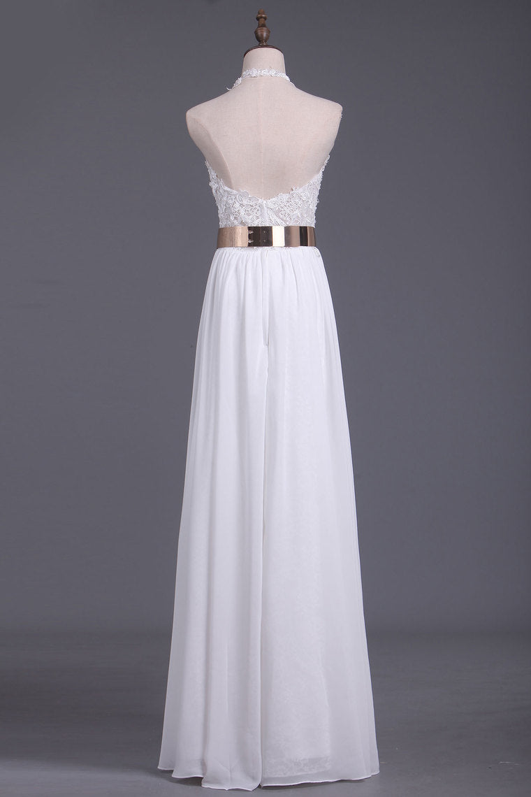 2022 Halter  Chiffon With Applique And Slit A Line Prom Dresses
