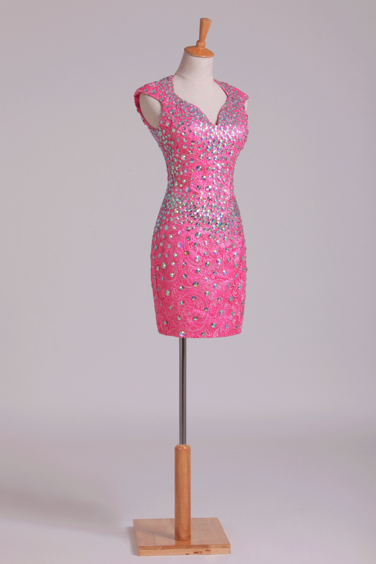 2022 Homecoming Dress V Neck Short/Mini Beaded Sheath/Column Lace