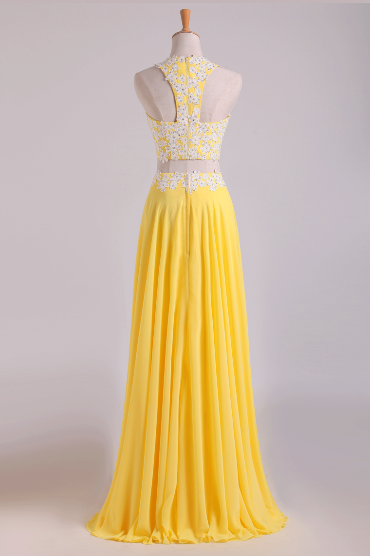 2022 New Arrival Halter Prom Dresses A-Line With Applique Chiffon