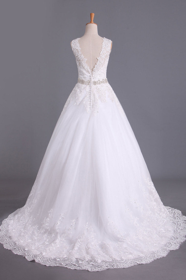 2022 Bridal Dresses A Line V-Back Tulle Chapel Train V-Back Applique & Sash