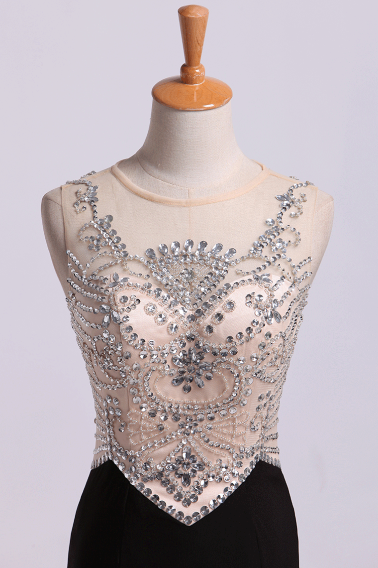 2022 Bateau Prom Dresses Sheath/Column Spandex With Beads Sweep Train