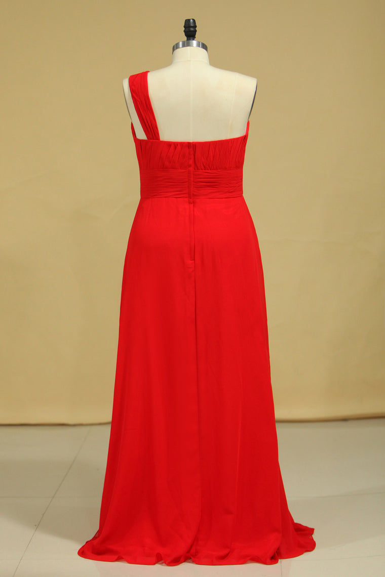 2022 Plus Size One Shoulder Bridesmaid Dresses  Ruffled Bodice A-Line Chiffon Red