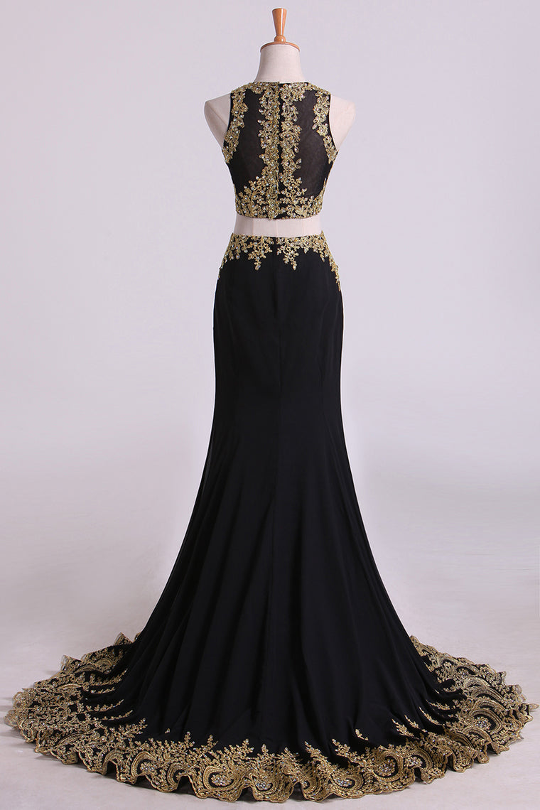 2022 Hot Mermaid Two-Piece Prom Dresses Scoop Sweep/Brush Spandex With Gold Applique