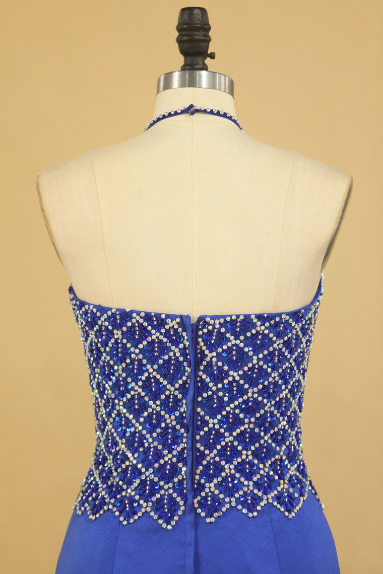 2022 Dark Royal Blue Halter Mermaid Prom Dresses Beaded Bodice Satin Sweep Train