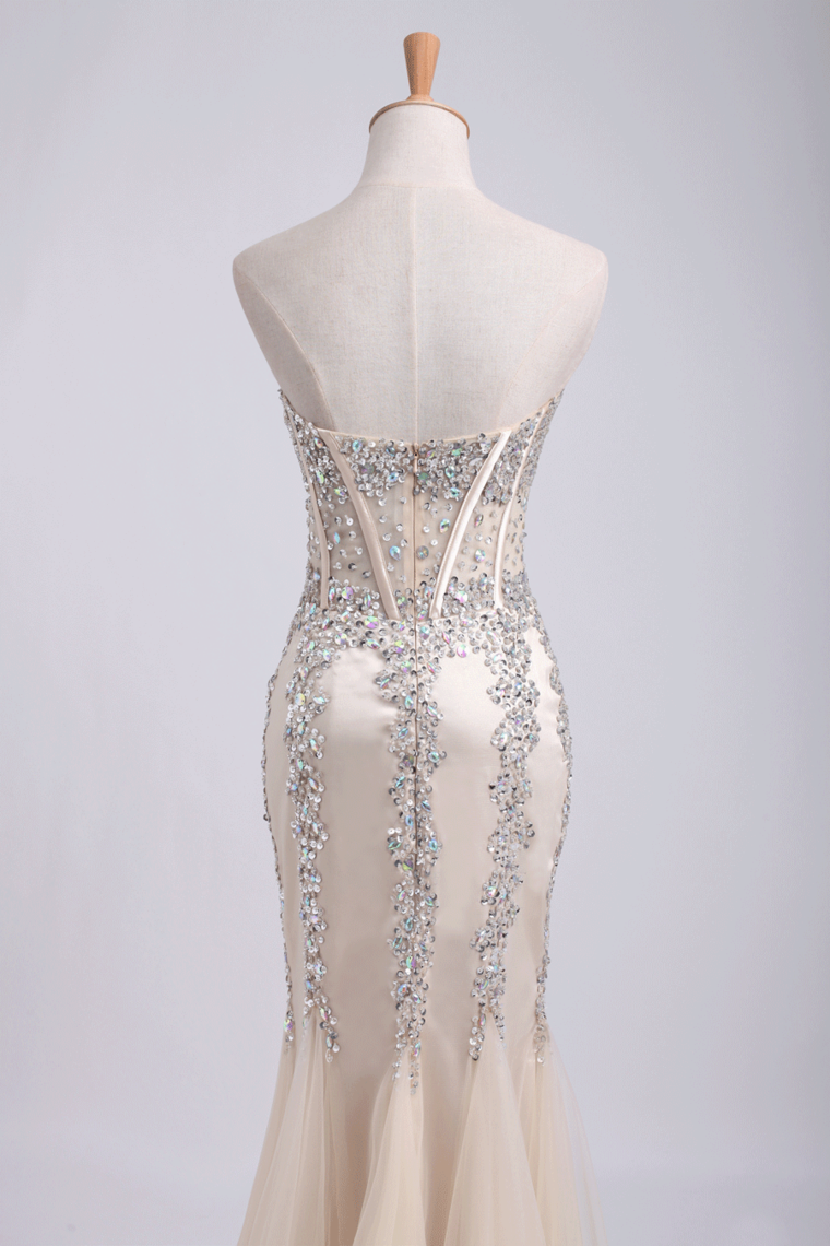 2022 Prom Dress Sweetheart Mermaid Embellished With Beads Tulle Floor Length