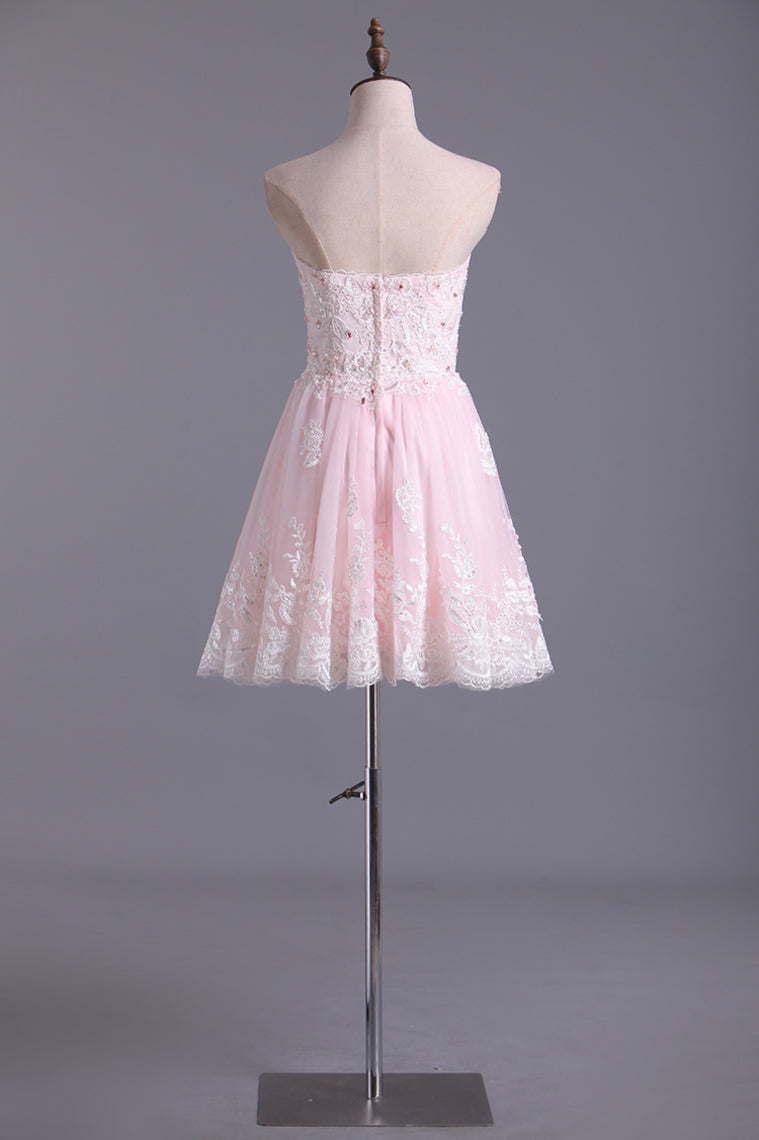 2022 Sweetheart A-Line Homecoming Dresses Tulle With Applique & Beads