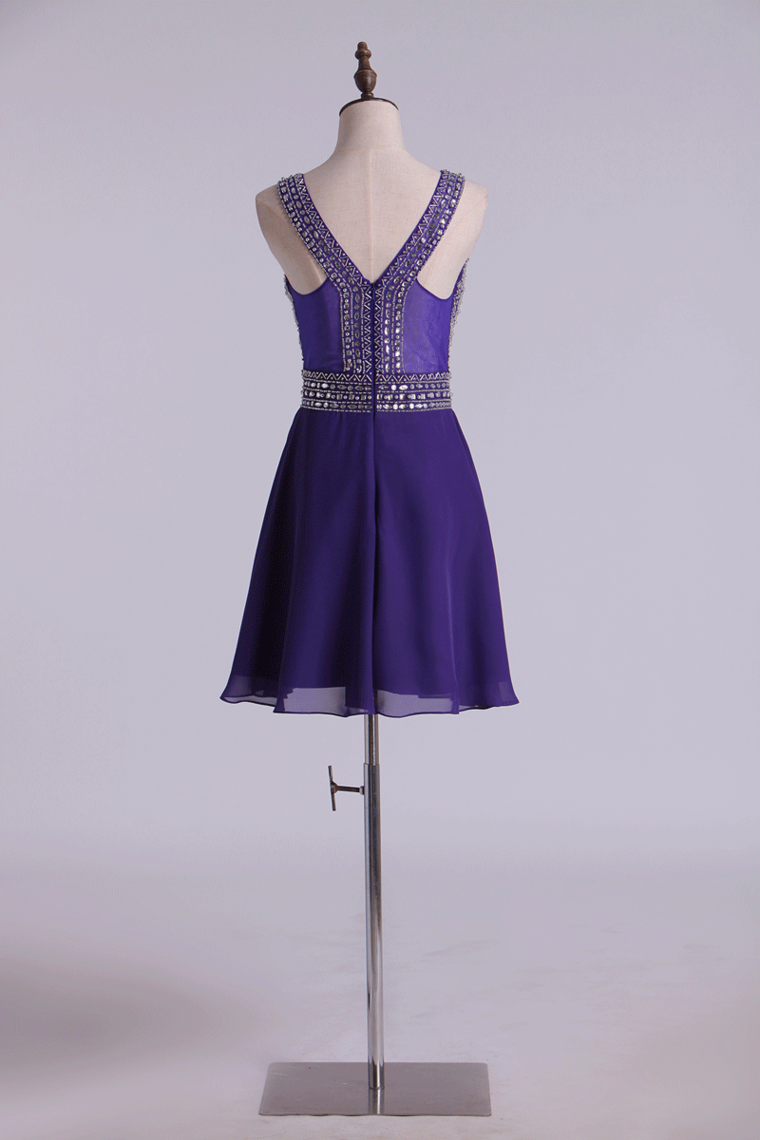 2022 A Line Beaded Bodice Short Homecoming Dresses V-Neck