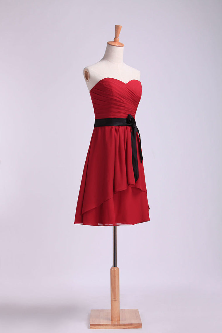 2022 Bridesmaid Dresses Sweetheart A Line Knee Length With Ruffle