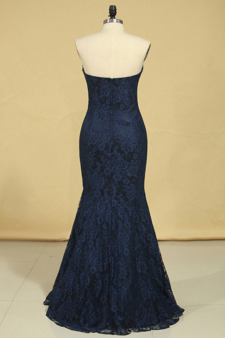 2022 Mermaid Sweetheart Prom Dresses Lace With Beading And Applique Dark Navy Plus Size