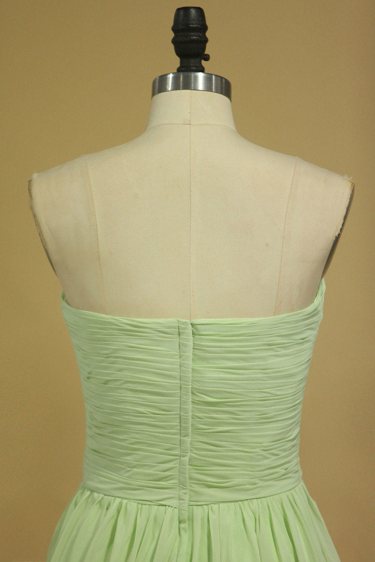 2022 Sweetheart  Ruched Bodice Bridesmaid Dress A Line Floor Length Chiffon
