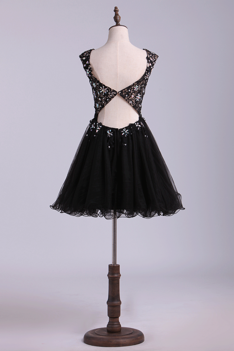 2022 Straps Tulle And Lace A Line Mini Homecoming Dress Beaded