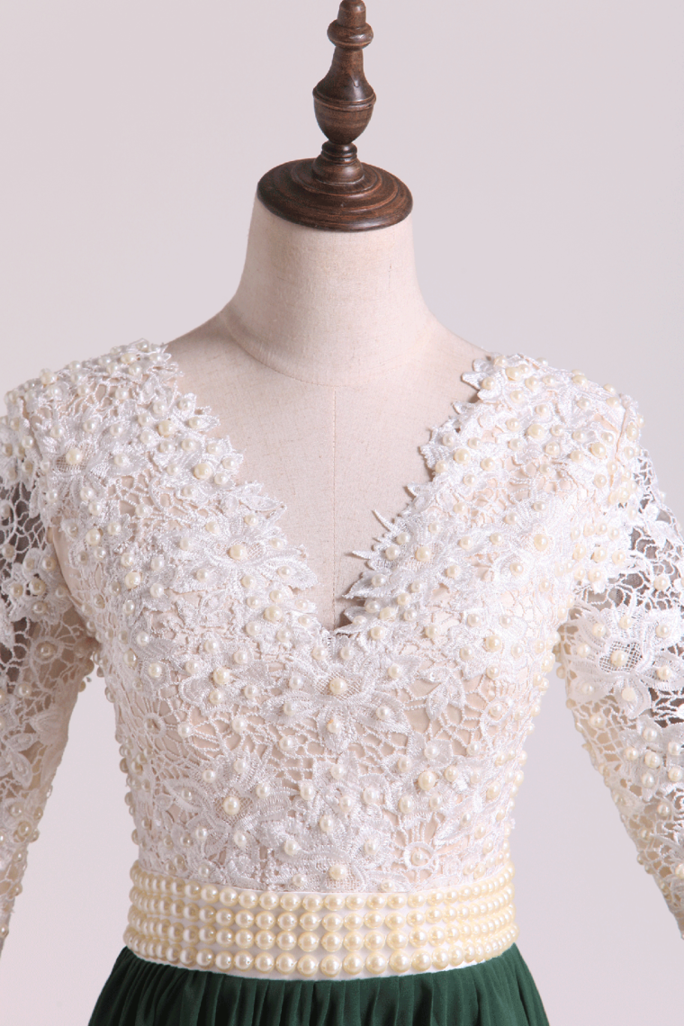 2022 V-Neck Prom Dresses A Line Chiffon With Applique Sweep Train