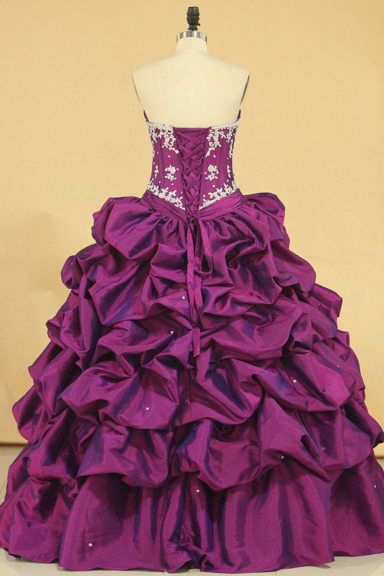 2022 Ball Gown Sweetheart Floor Length Quinceanera Dresses With Ruffle And Beading