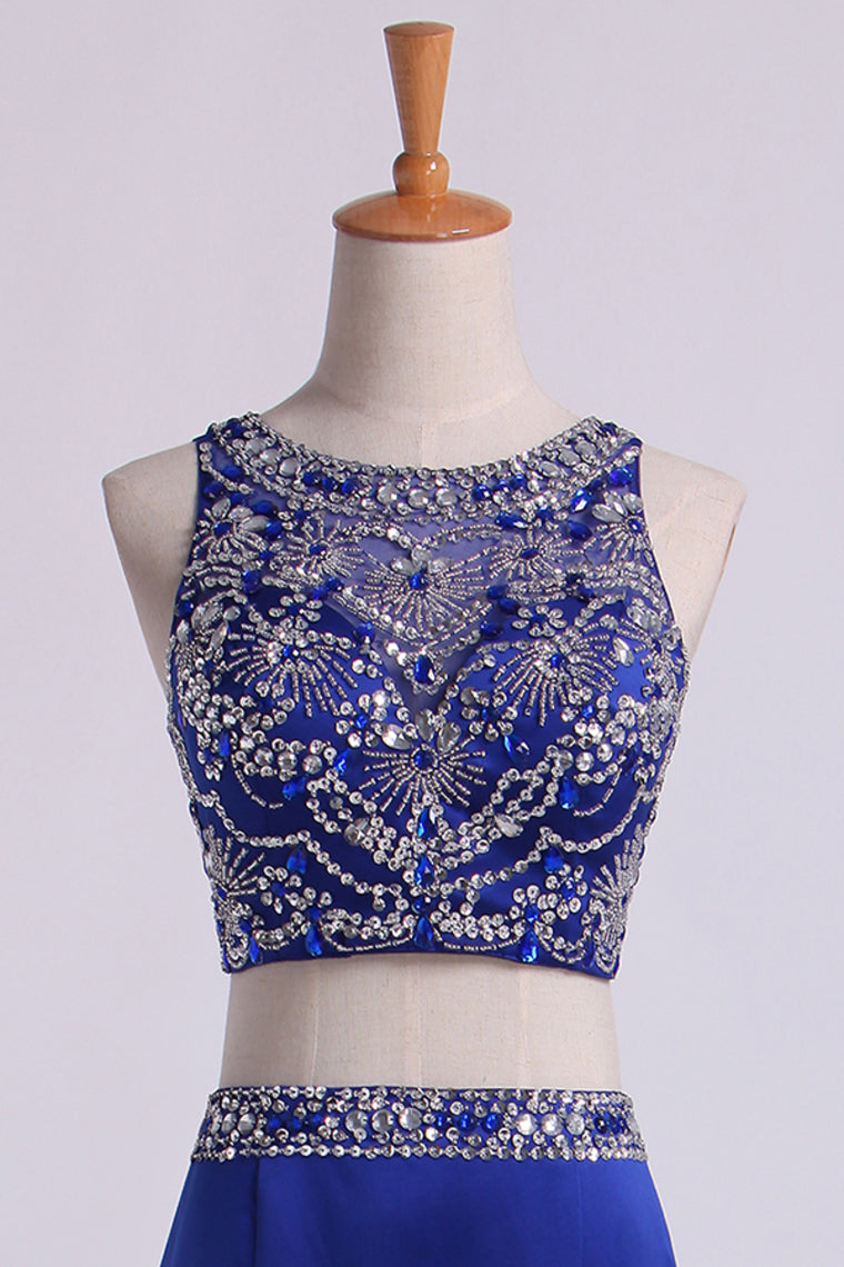 2022 Two Pieces Mermaid Scoop Prom Dresses With Beading