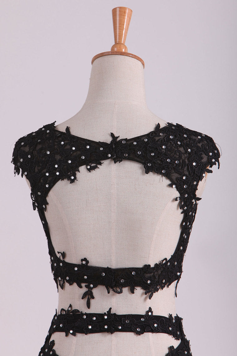 2022 Prom Dresse Scoop Sheath With Applique And Beads Two-Piece Spandex