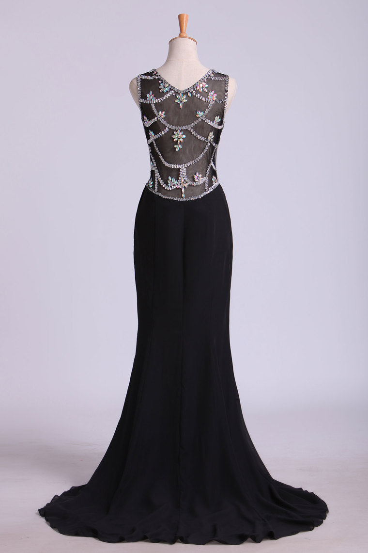 2022 New Arrival Prom Dresses Scoop Neckline Sheath Chiffon