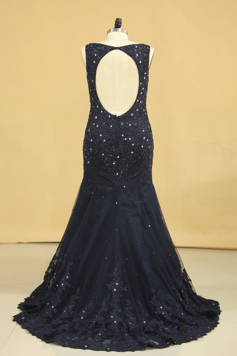 2022 Plus Size See-Through Prom Dresses Scoop Mermaid Tulle With Applique And Beading Black