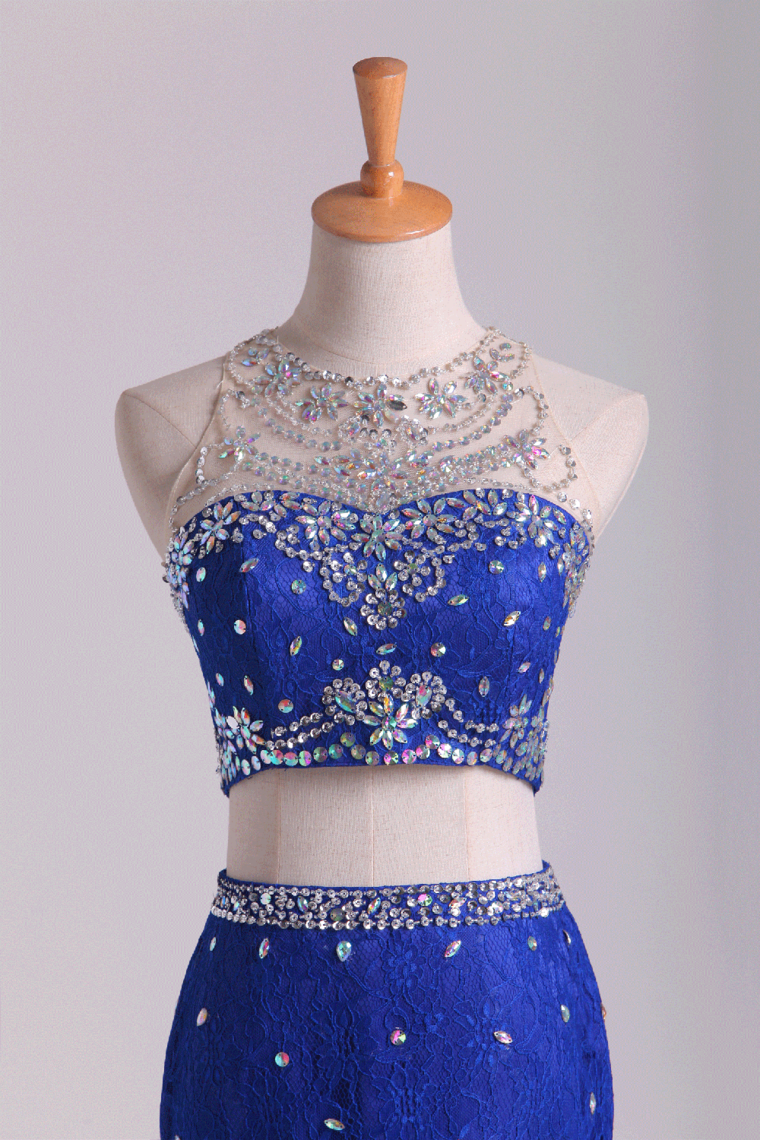 2022 Two-Piece Scoop Mermaid Prom Dresses With Beading Lace Dark Royal Blue