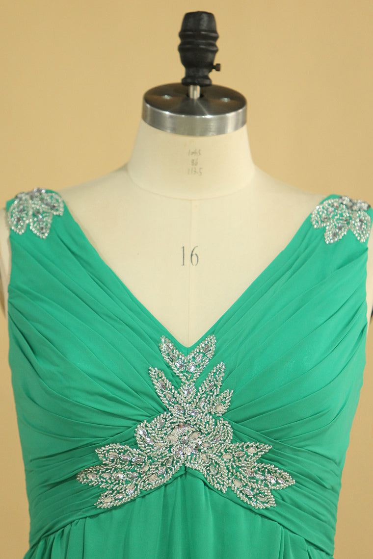 2022 V Neck A Line Plus Size Prom Dresses Chiffon Sweep Train With Ruffles & Beads