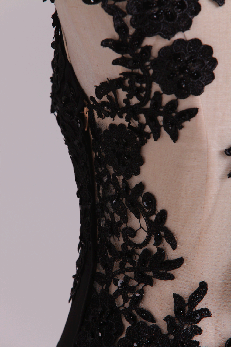 2022 Scoop Prom Dresses A Line Chiffon With Applique