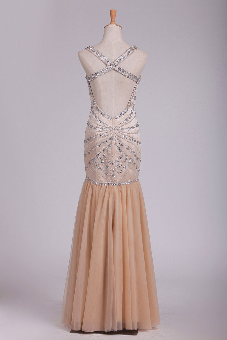 2022  Prom Dresses Spaghetti Straps Open Back Tulle With Beading Floor Length