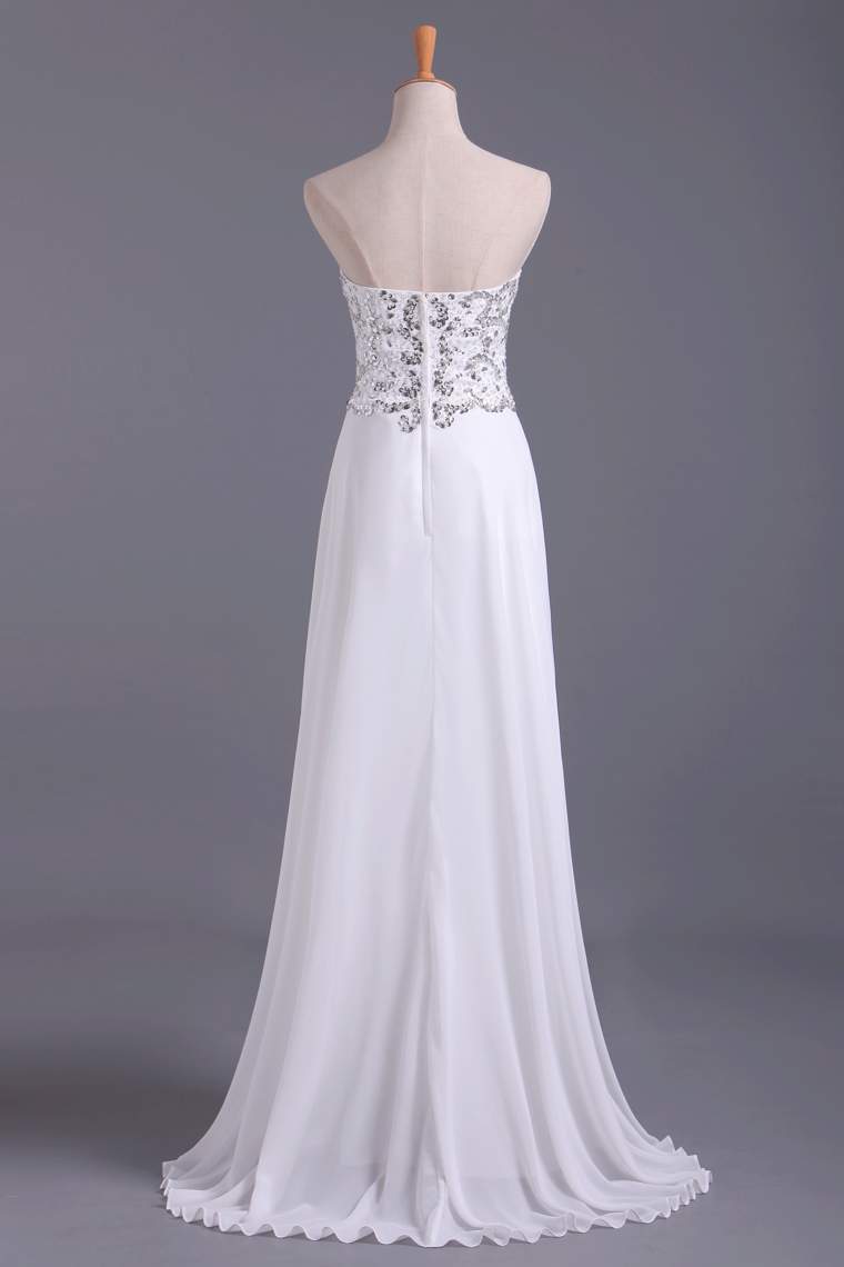 2022 Popular Prom Dresses Sweetheart Chiffon With Beading Floor Length White