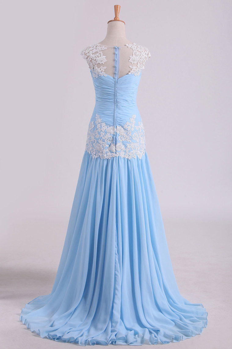 2022 Prom Dress Bateau Neckline Pleated Bodice Pick Up Chiffon Skirt With Applique