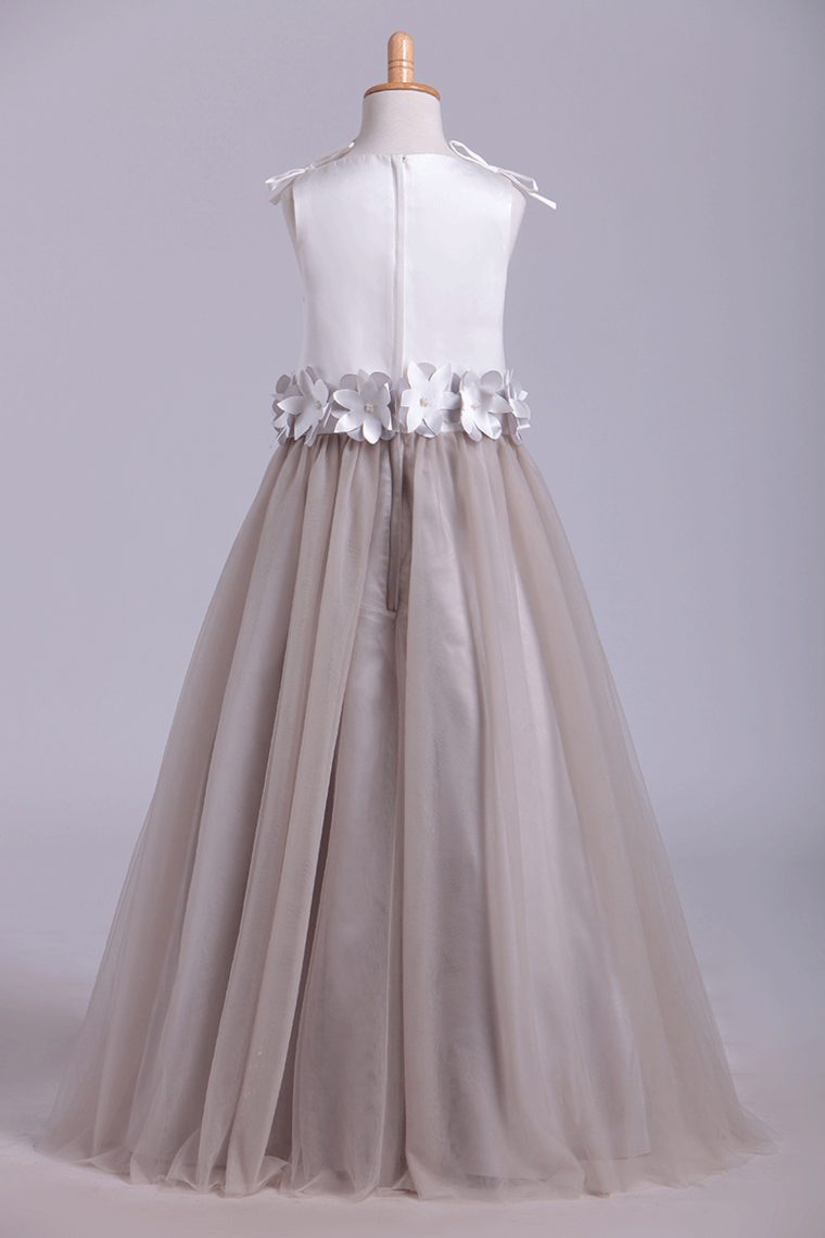 2022 New Flower Girl Dresses Bateau A Line Tulle With Handmade Flowers
