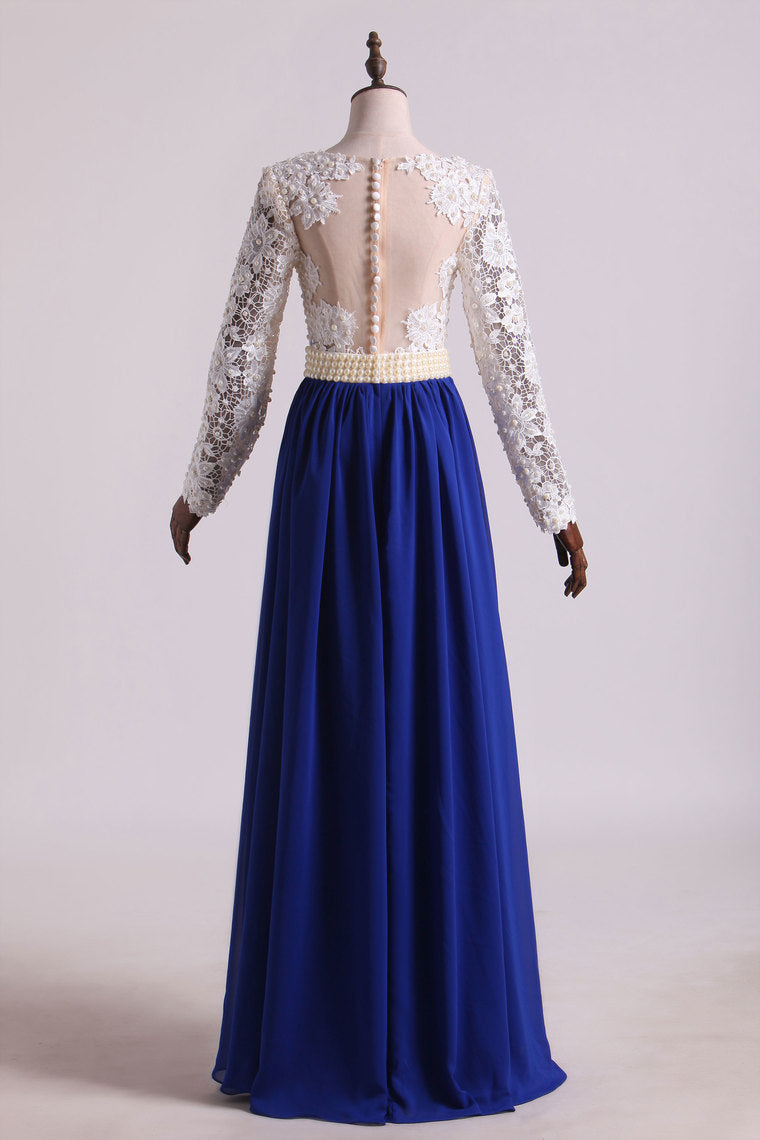 2022 Hot V Neck Prom Dresses A Line Chiffon With Applique Sweep Train Dark Royal Blue