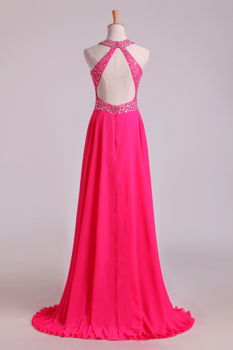 2022 Halter Prom Dresses Beaded Bodice Open Back A Line Chiffon & Tulle Sweep Train